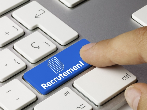 Enquête Capital Recrutement Cadres 2022 : 700 postes offerts par La Poste Groupe