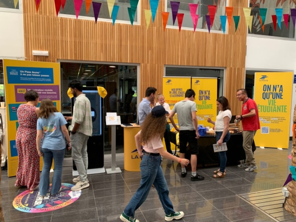 Opération Campus Tour : La Poste à la rencontre des étudiants !