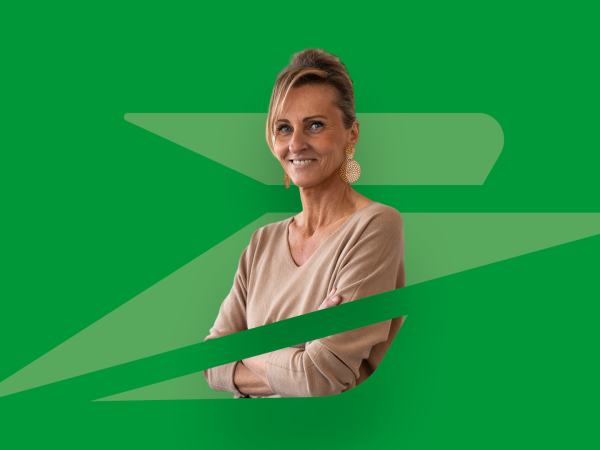 Découvrez le métier de Pauline, Product Manager au sein du Groupe La Poste. 