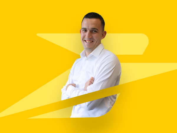 Découvrez le métier de Pauline, Product Manager au sein du Groupe La Poste. 
