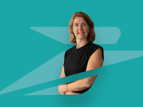 Découvrez le métier de Pauline, Product Manager au sein du Groupe La Poste. 